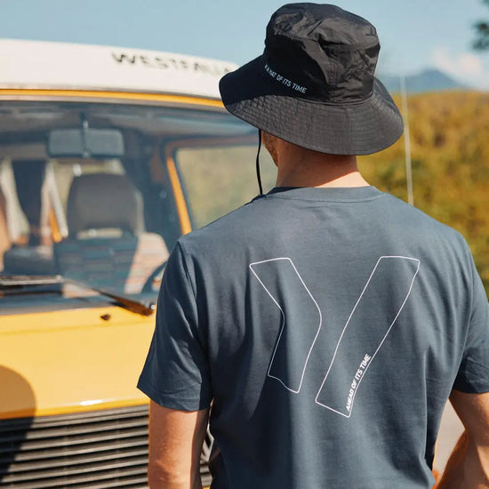 Flysurfer T-Shirt mit Logo von hinten