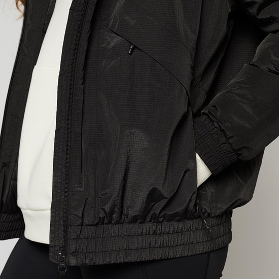 Mystic The Hooded Bomber Black