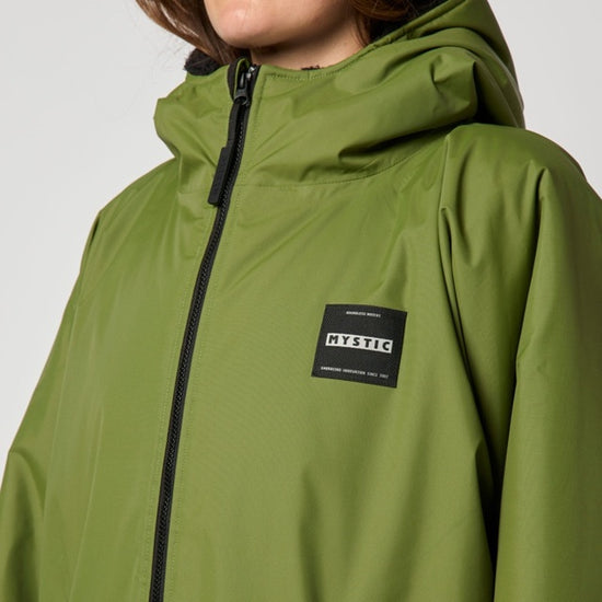Mystic Poncho Explore Moss 2025