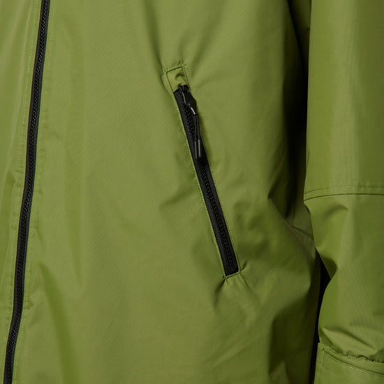 Mystic Poncho Explore Moss 2025