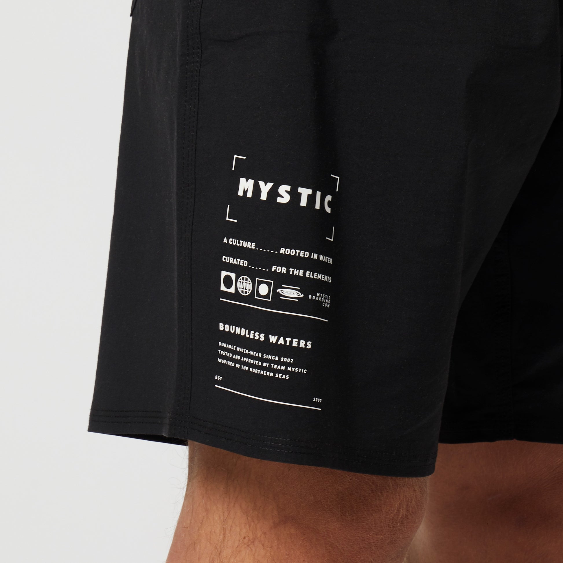 Mystic Movement Boardshort Black
