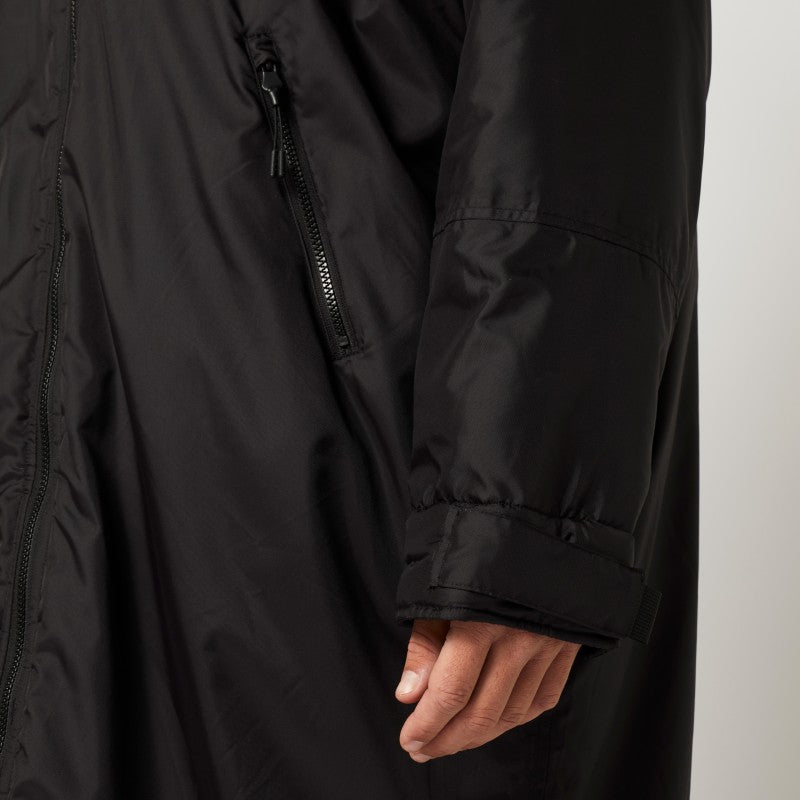 Mystic Poncho Explore Black