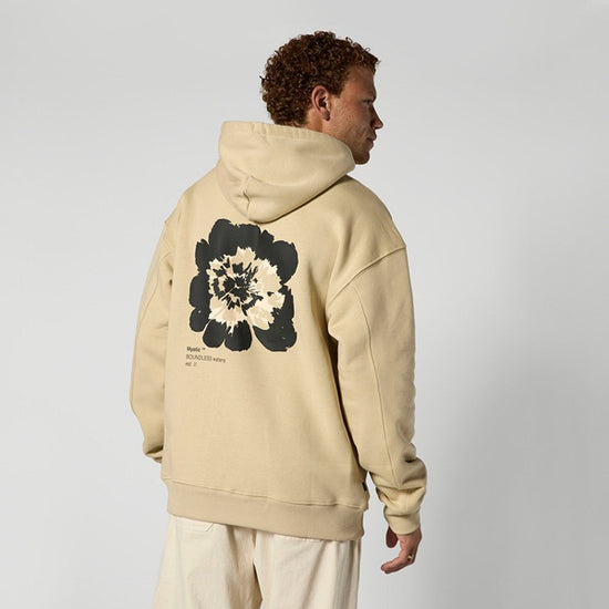 Cooler Aufdruck beim Mystic Heartsease Hoodie