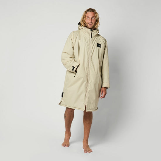Mystic Poncho Explore Sand 2025