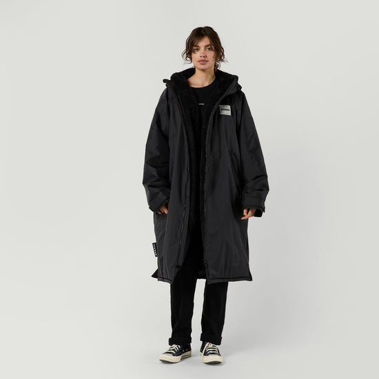 Mystic Poncho Explore Black – Ansicht 2